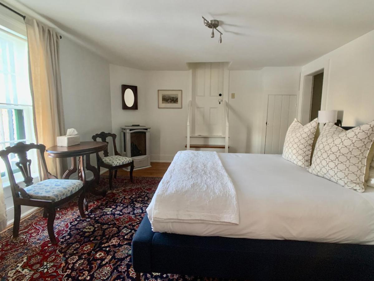Woodbourne Inn 나이아가라온더레이크 외부 사진